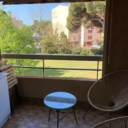 : T2 Au Port St Pierre Appartamento Hyères