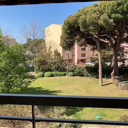: T2 Au Port St Pierre Διαμέρισμα